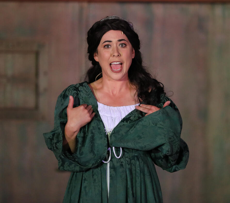 Beatrice (Amy Hypnarowski) in Much Ado About Nothing, 2024 Shakespeare in the Vines